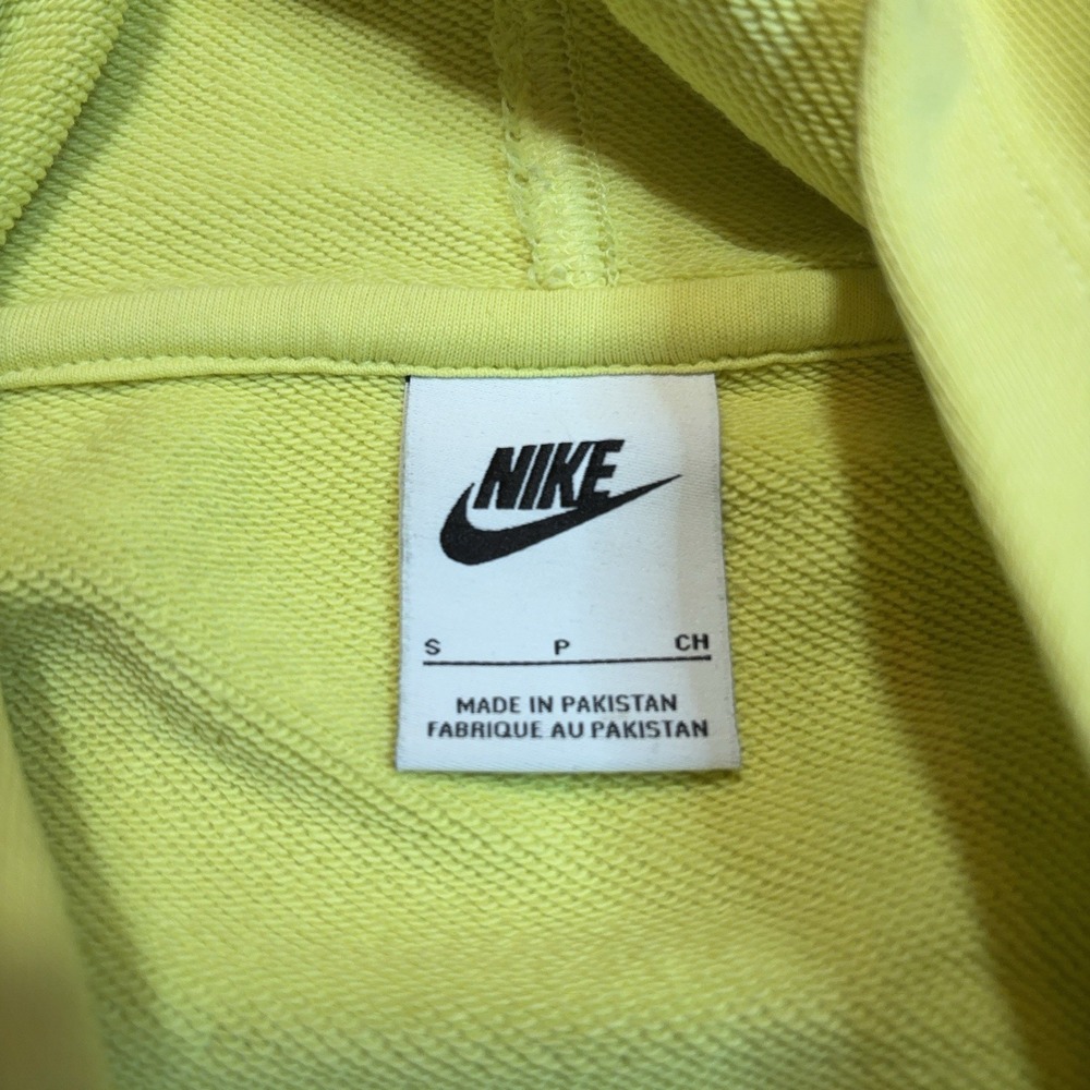 Nike Sportswear Mama Cropped Pullover Hoodie Womens‎ Small Yellow DV9649-712 - Picture 3 of 9
